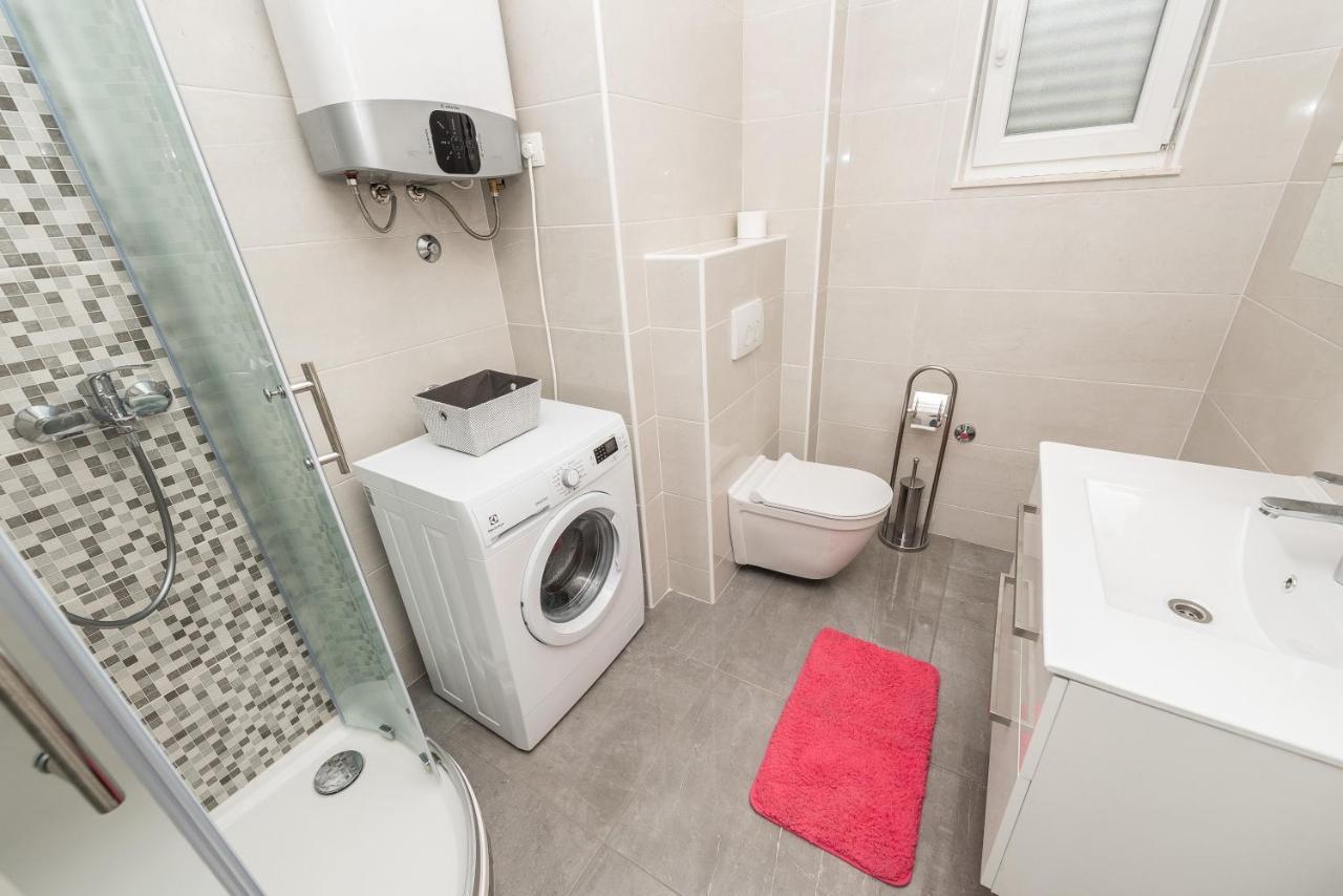 Apartments Janice Pakoštane Екстериор снимка