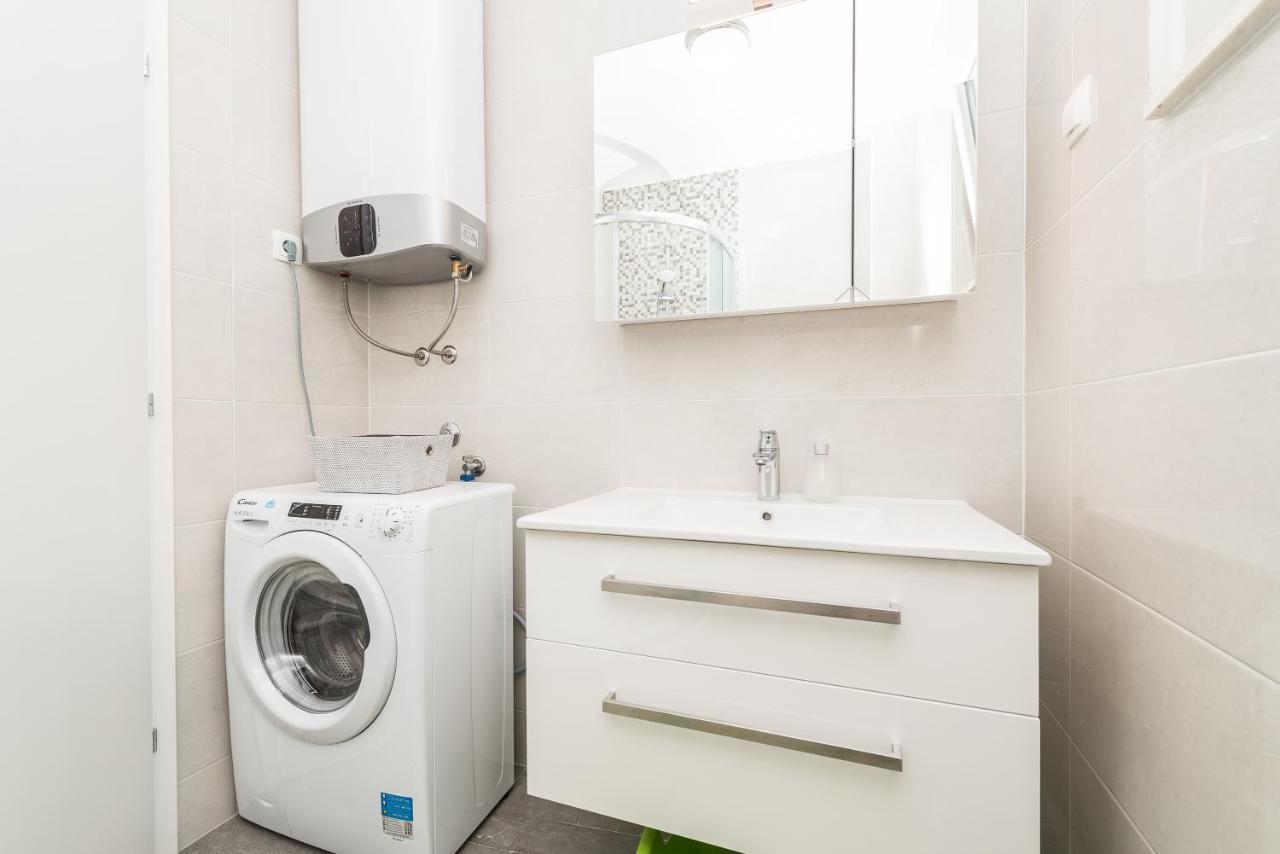 Apartments Janice Pakoštane Екстериор снимка