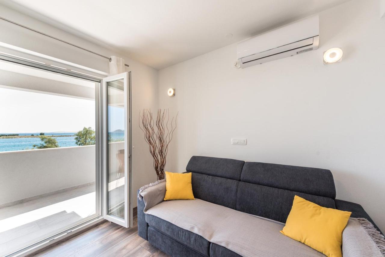 Apartments Janice Pakoštane Екстериор снимка